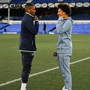 阻止扬教授父子同台，弗格森之子振振有词：我想赢！